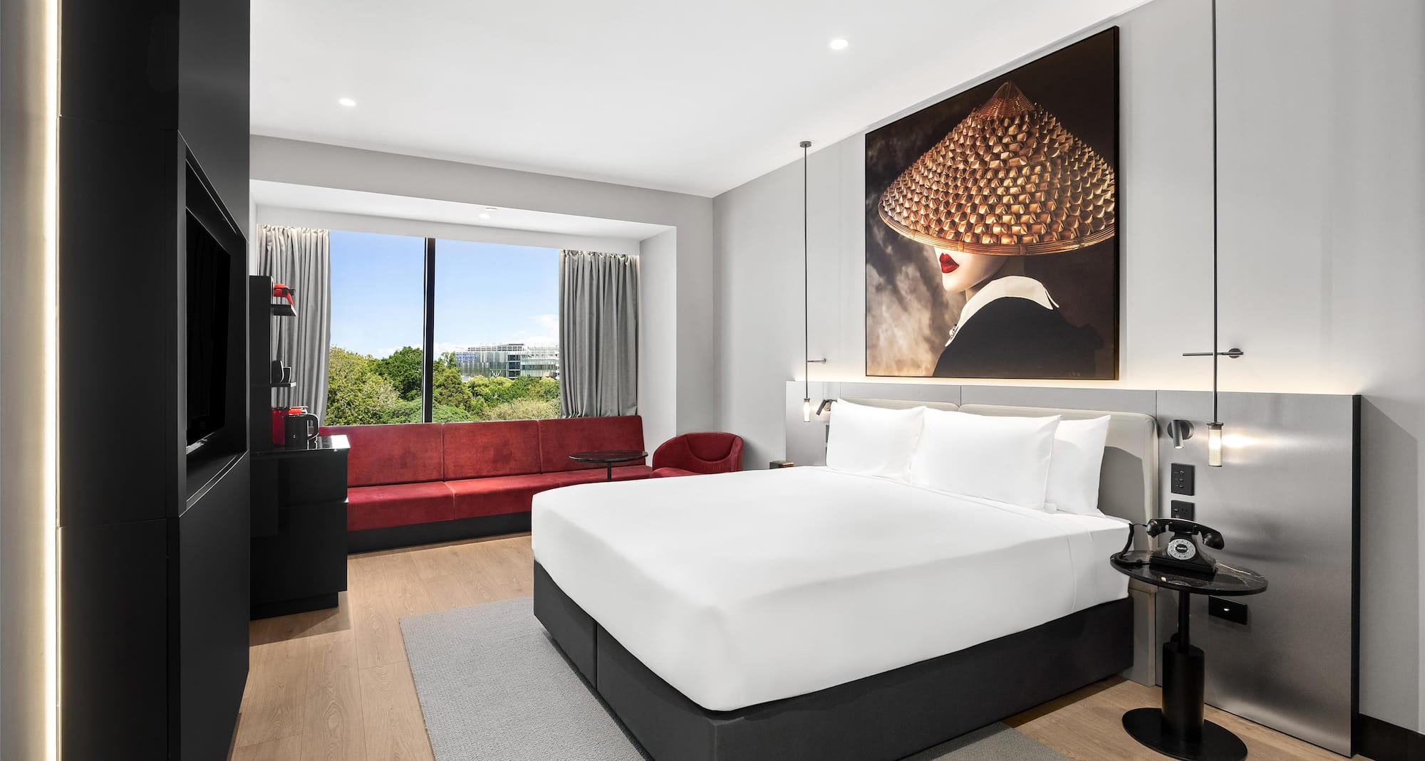 Radisson RED Auckland Premium Park View guest room